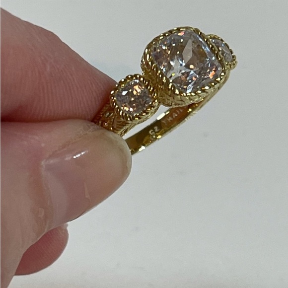 Judith Ripka ring - Picture 3 of 3